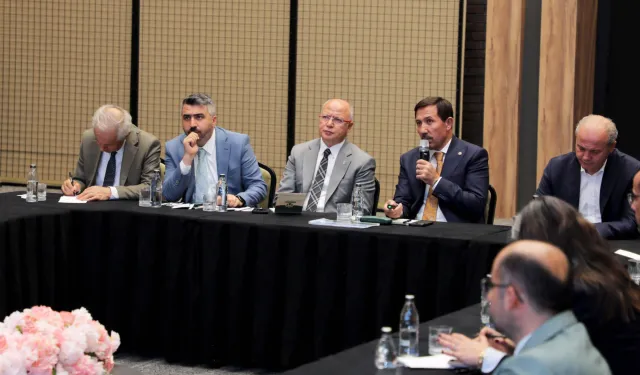 Başkan Kılca, Karatay’ın yatırımlarını Bursa heyetiyle paylaştı