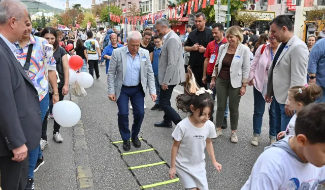 Bursa Büyükşehir'den çocuklara 'Heykel' daveti