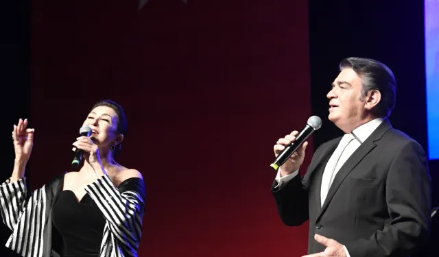 Bursa Osmangazi’de Zeki Müren’e vefa gecesi