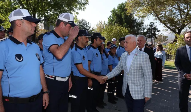 Bursa'da Başkan Bozbey'den Zabıta'ya 'yanınızdayım' güvencesi