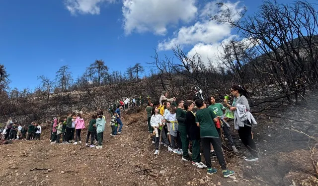 Bursa'da öğrenciler küllerden umuda 'Ekol' oldu