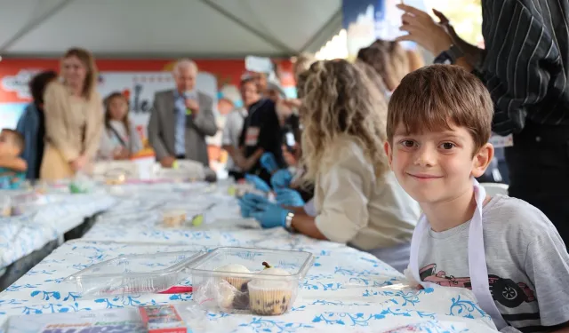 Bursalı minik şeflere Bozbey amcalarından alkış