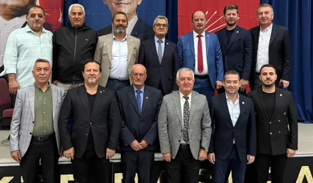 CHP Pazaryeri’nde Metin Polat yeniden başkan seçildi