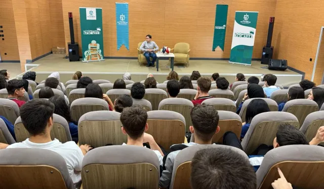 Darıca Kütüphanesi’nde Kitap Fuarı heyecanı