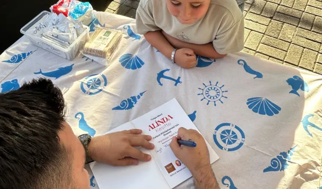 Efes Selçuklu çocuklar Alinda ile tarihi keşfe çıkıyor