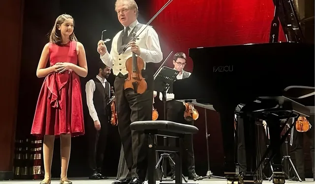 Genç Yetenek Elif Naz Ertuğrul'dan iki önemli gelişme