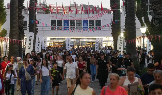 IEF'e hafta sonu ziyaretçi yağdı