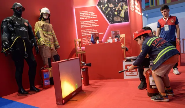 İzmir'de alevler sanal, heyecan gerçek