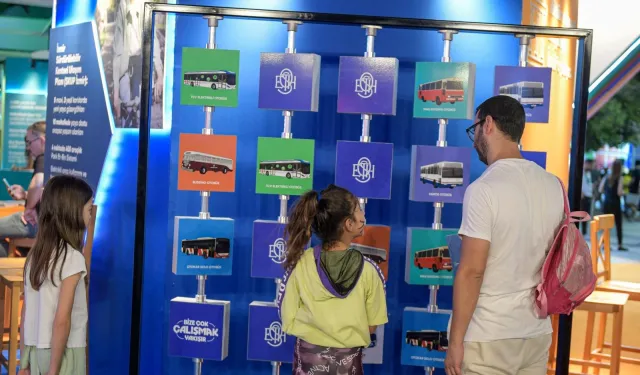 İzmir'de Belediye Sokağı’nda nostaljik yolculuk