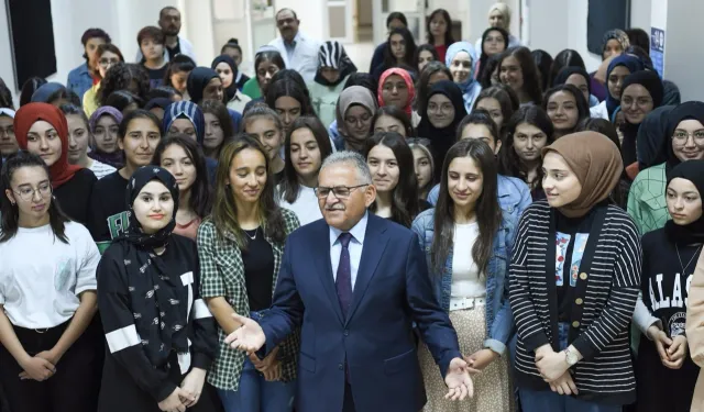 Kayseri Büyükşehir'den eğitime dev destek