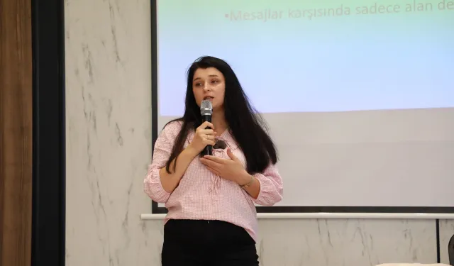 Konya Karatay'da 'hoş kubbe'de çocuklar eğleniyor ailelere öğreniyor