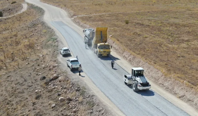 Malatya Büyükşehir’den Uzunhasan’a güvenli ve modern yol