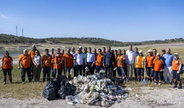 Mersin Berdan Barajı’nda temizlik seferberliği