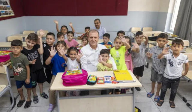 Mersin’de 18 bin öğrenciye çanta ve kırtasiye desteği