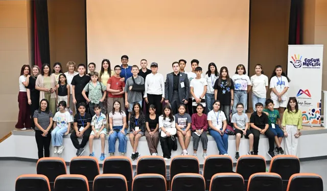 Mersinli çocuklar mecliste buluştu