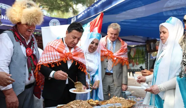 Muğla’da Yörük Toyu kültürle taçlandı