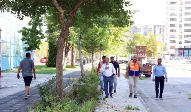 Mustafa Yalçın 'Belediye Mahallemizde'e ekibiyle buluştu