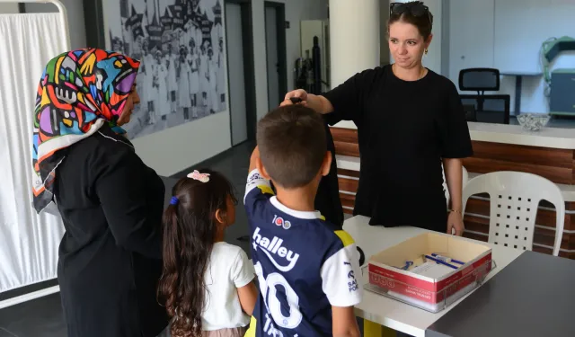 Nilüfer Belediyesi’nden ihtiyaç sahibi öğrencilere kırtasiye desteği