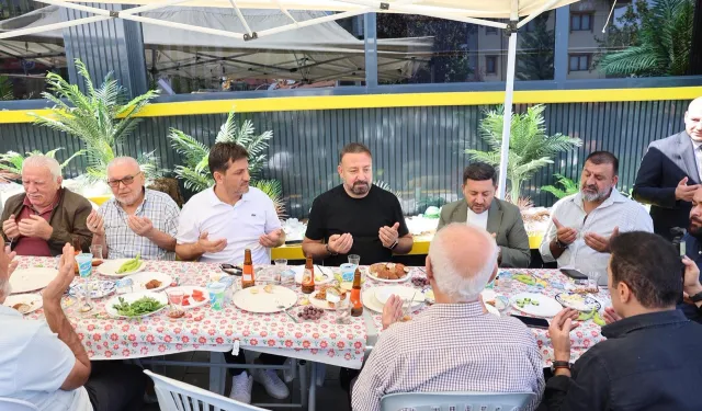 Rasim Arı'dan esnaf ziyaretleri