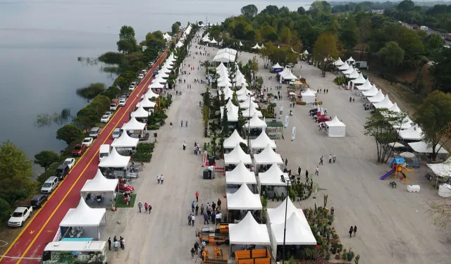 Sakarya Büyükşehir’den dev fuara ücretsiz ulaşım