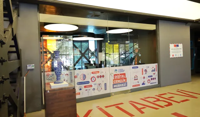 Sakarya'da 'Dijital Gençlik' kapılarını açtı