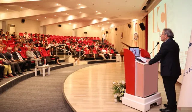 Türk Dilbilim Kurultayı 21 yıl sonra DEÜ’de yapılıyor