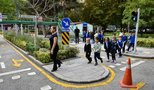 ABB'den çocuklara trafik eğitimi
