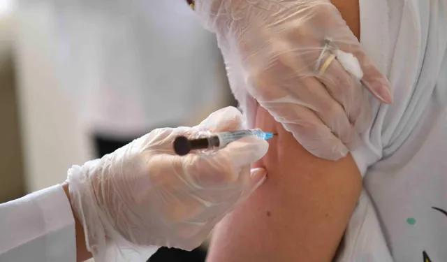 Ankara’da 4 bin 875 doz ücretsiz HPV aşısı uygulandı