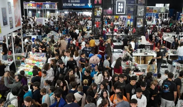 Antalya Kitap Fuarı’na rekor ilgi