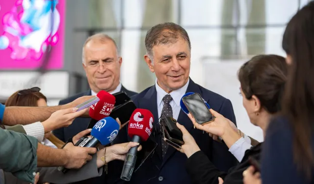 Başkan Tugay İzmir Körfezi'ndeki son çalışmaları anlattı