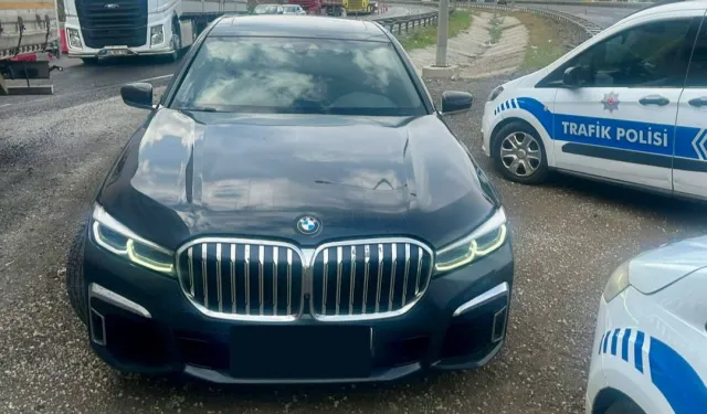 Bilecik Bozüyük’te ikiz plakalı araç operasyonu!