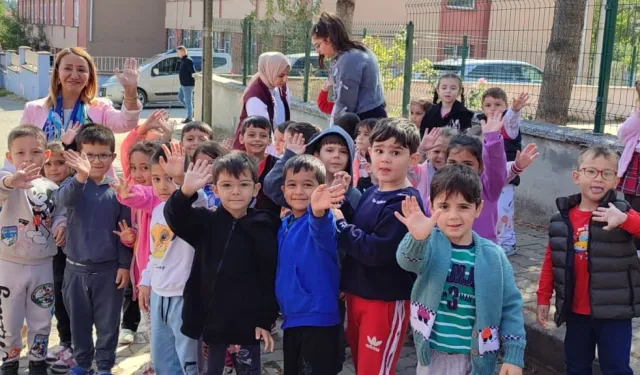 Bilecikli minikler hayallerindeki mesleği tanıdı