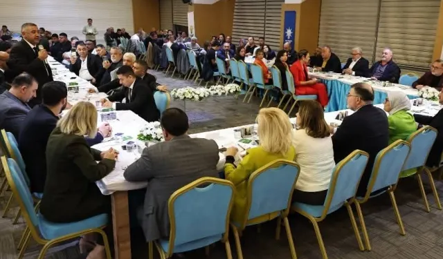 “Bir Sofrada İlle de Roman” programı İzmir’de gerçekleşti