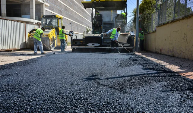 Bursa Büyükşehir'den tüm ilçelere asfalt desteği