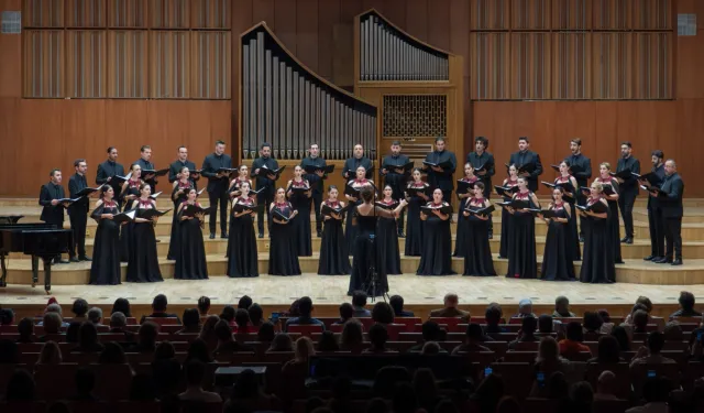 Bursa Çoksesli Korosu Ankara’da sahne aldı