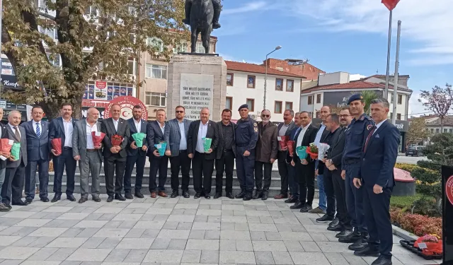 Bursa Gürsu'da Muhtarlar Günü kutlandı