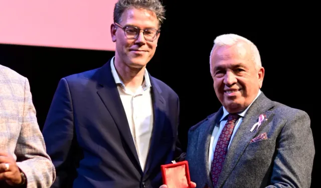 Bursa Nilüfer Belediyesi’nin “Dayanışma Sofrası”na Milano’dan ödül