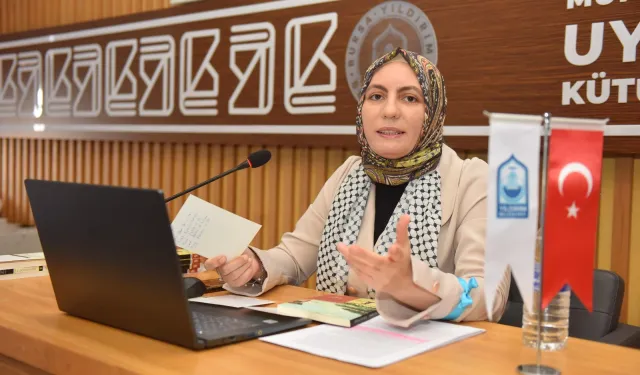 Bursa Yıldırım'da 'kitap tahlili' başladı