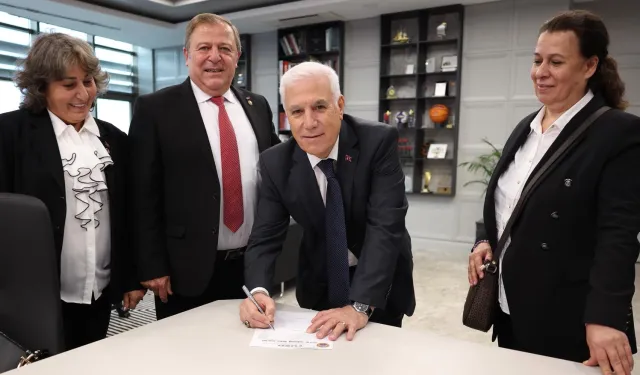 Bursa'da Başkan Bozbey'de TÜED üyesi oldu