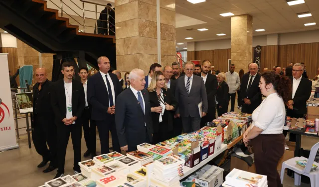 Bursa'da gençlerin gözüyle 'Cumhuriyet' ilgisi