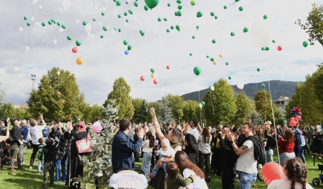 Bursa'da mutluluk balonları SMA’lı Çağan Ata Taran için uçuruldu