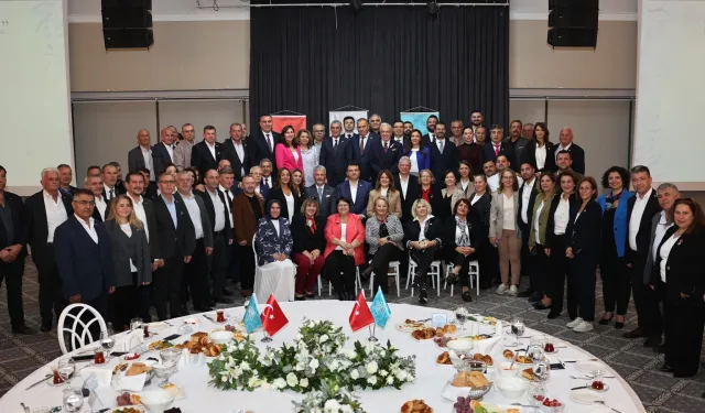 Bursa'da yerel demokrasinin kalbi muhtarlar Nilüfer’de buluştu