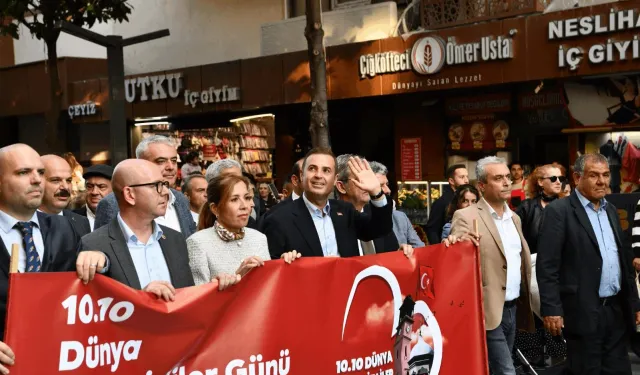 Büyükşehir'den Dünya Balıkesirliler Günü’nde muhteşem kortej