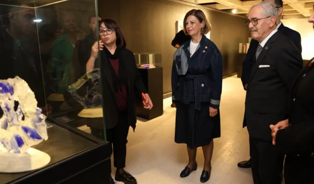 “Camın Çağdaş Yüzü” sergisi Eskişehir’de sanatseverlerle buluştu