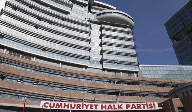CHP kurultayına açılan iki dava mahkemeden ret yedi!
