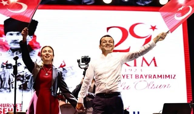 Cumhuriyet coşkusu Denizli’yi sardı