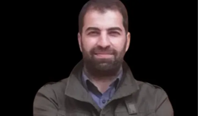 Deniz Mahabad’ın ilk öykü kitabı 'Suyun Kırmızı Gölgesi' raflarda