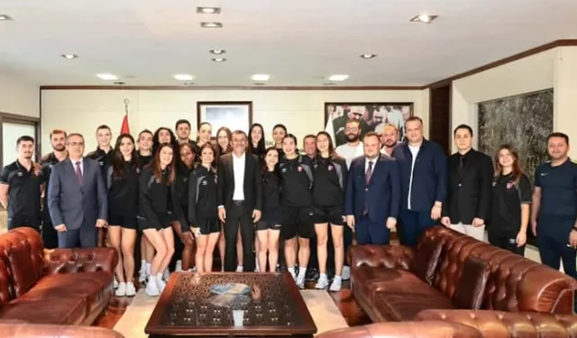 Denizli Büyükşehir’in sultanları yeni sezona hazır