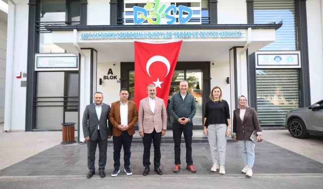 DOSD Meram iki önemli yazarı ağırladı