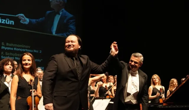 Eskişehir Senfoni Orkestrası yeni sezonu açtı